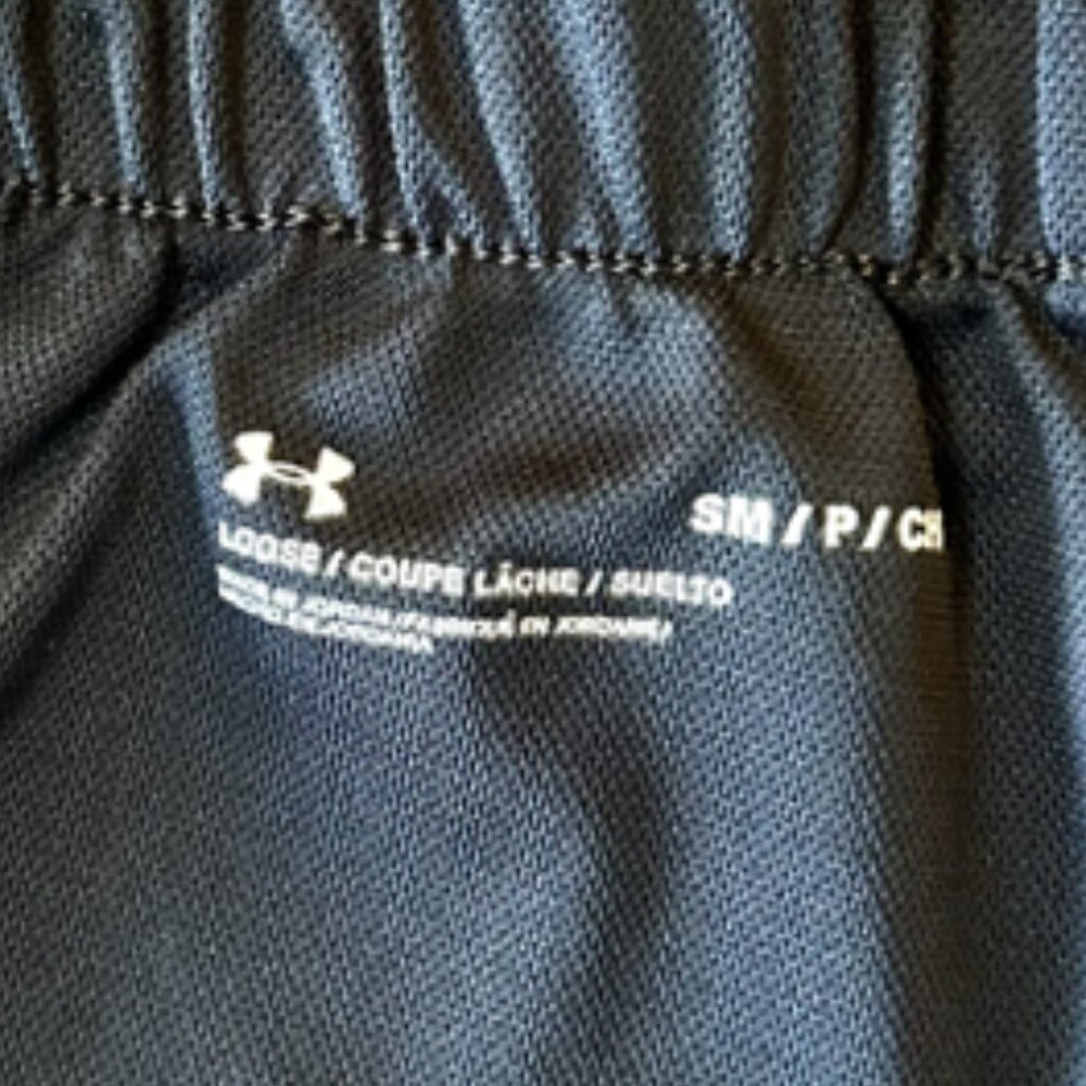 Under Armour Women’s Athletic Loose Play Up Side Strip Shorts Black Size S - Picture 5 of 6